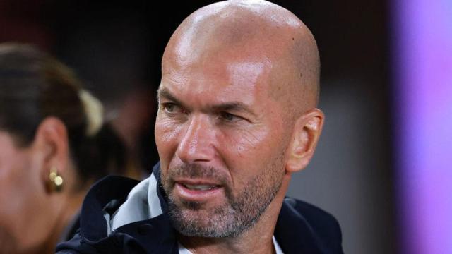 开云官网-齐达内去费内巴切?他只在准备2026执教法国队