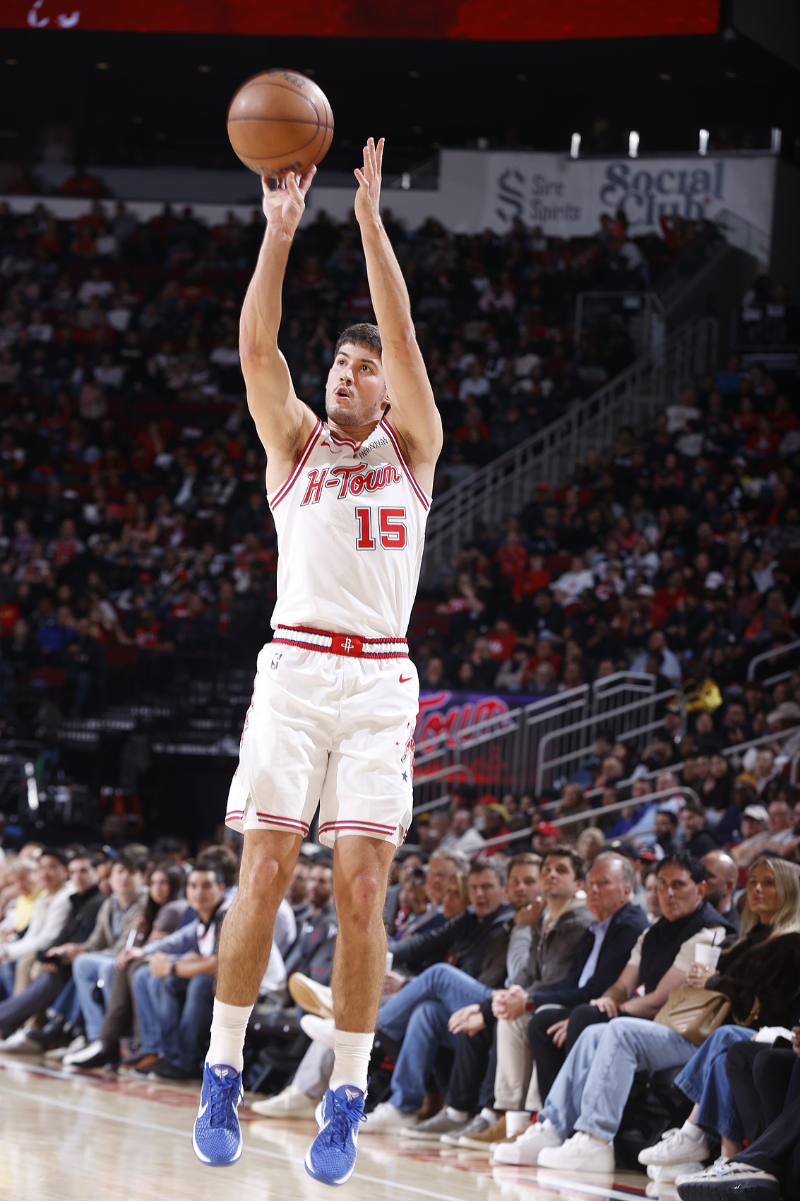 开云app-张佳玮：火箭从不合理阵容到合理胜利就差谢泼德 球商&amp;投篮均顶级