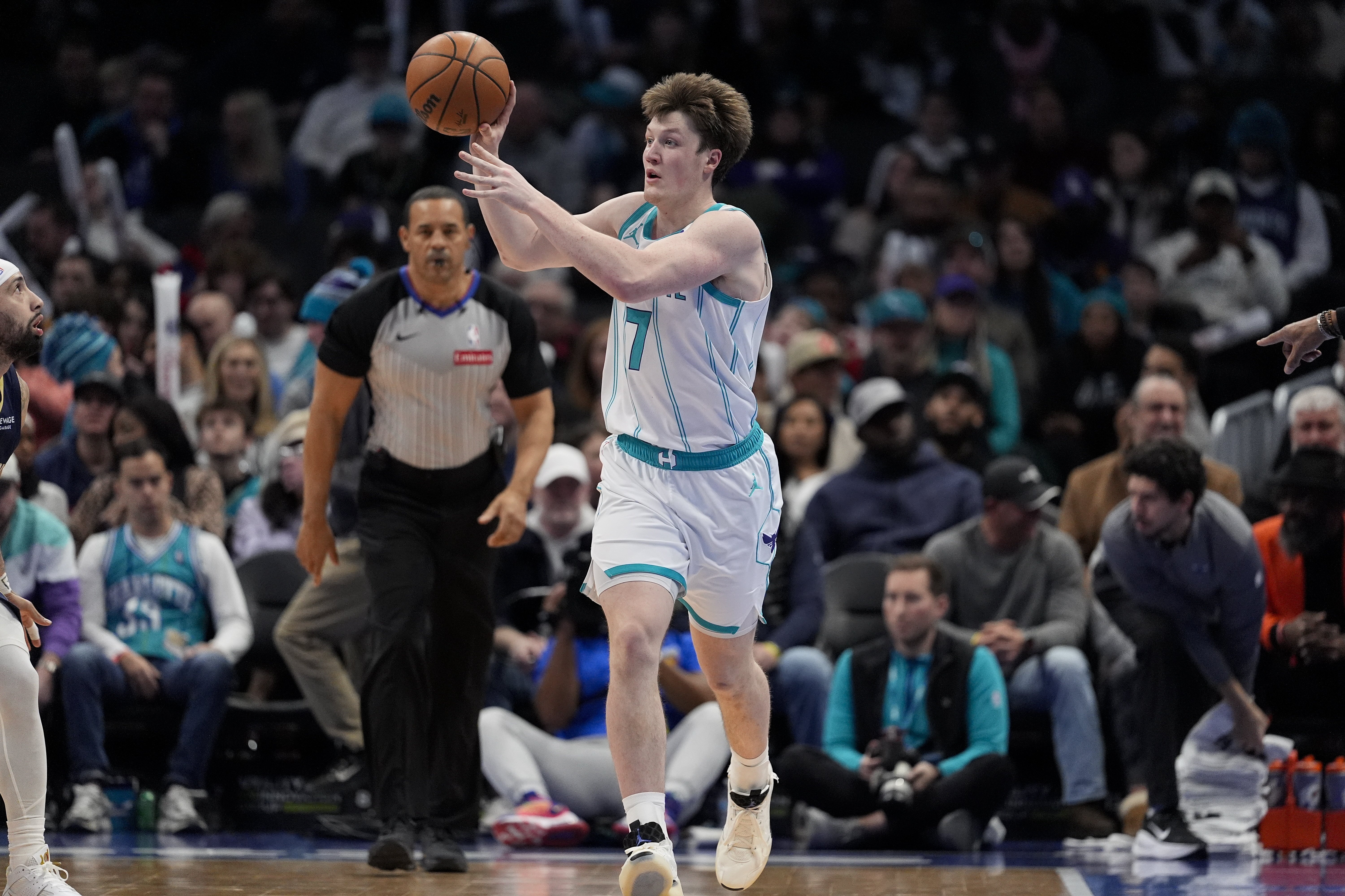 开云体育官网-克尼佩尔：不把连胜看作整体来考量这是制胜之道 我们会变得更强