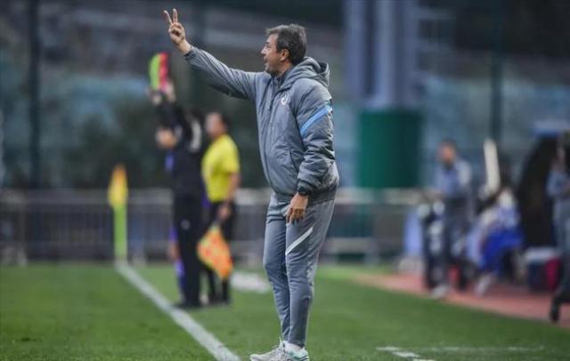 开云官网-三杀津门虎！大连人队挺进足协杯8强 何塞面露喜色