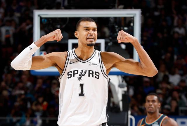 开云app-掀翻东部第1！马刺夺9连胜抢西部第1：雷霆告急？